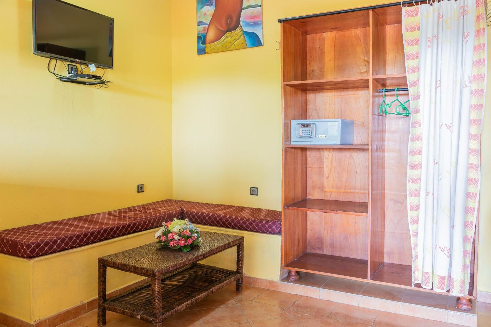 Aparthotel Jardin Tropical Bujumbura Exterior foto